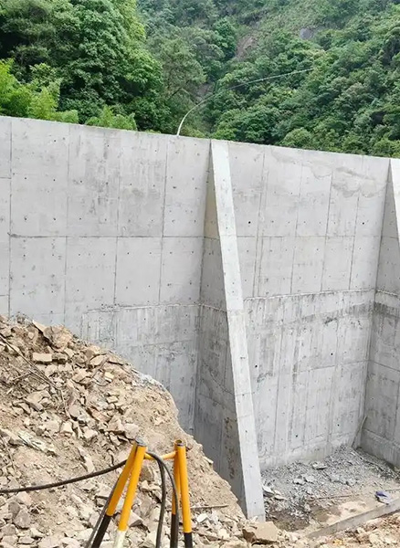 德州夏津县重力式挡土墙